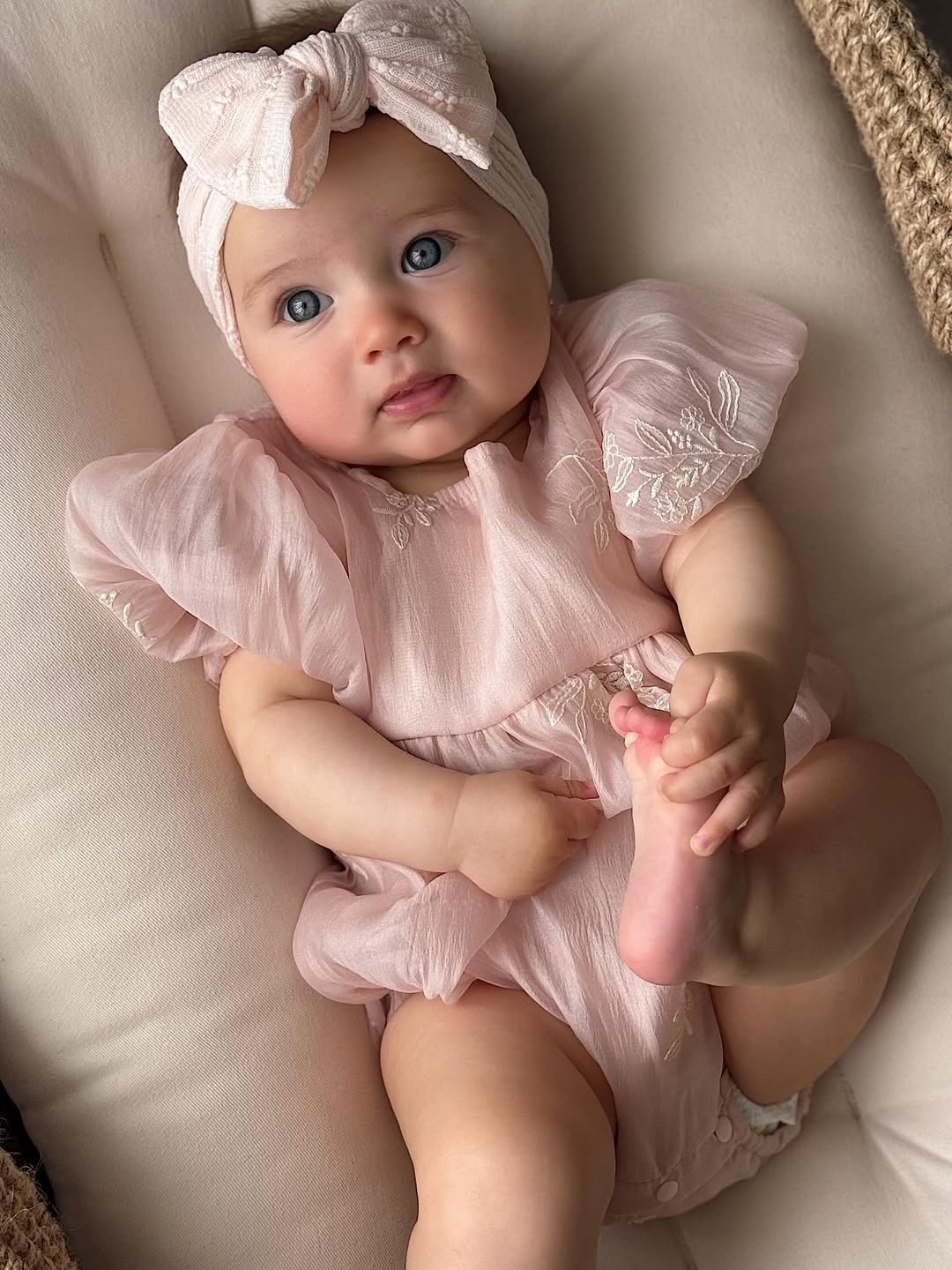 Mira Romper