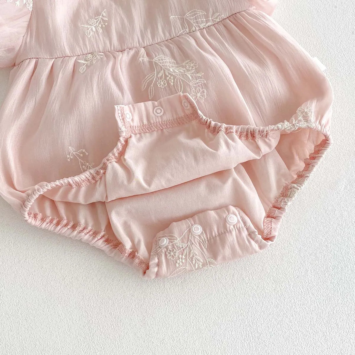 Mira Romper